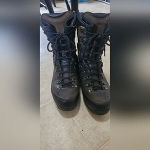 Hoffman Boots